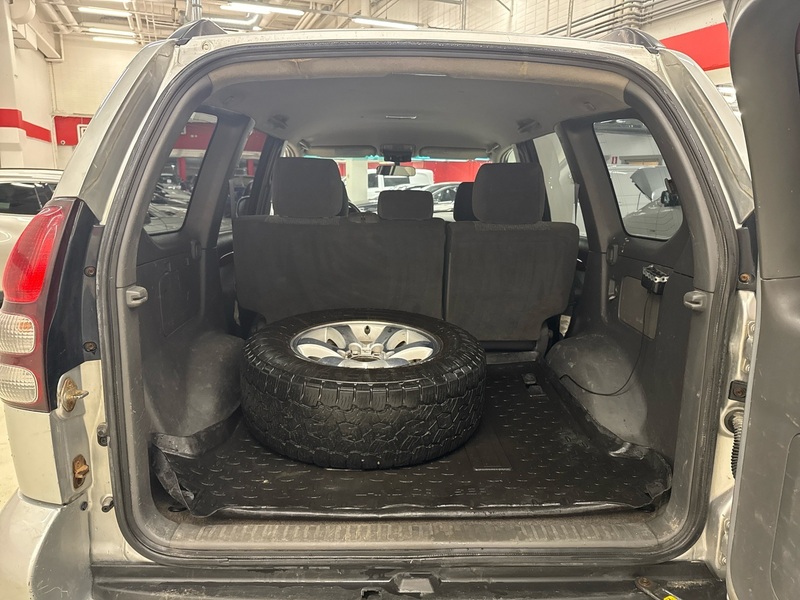 Toyota Land Cruiser vaihtoauto