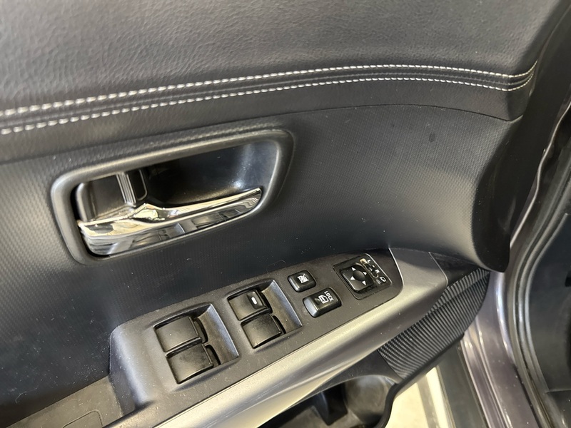 Mitsubishi Outlander vaihtoauto