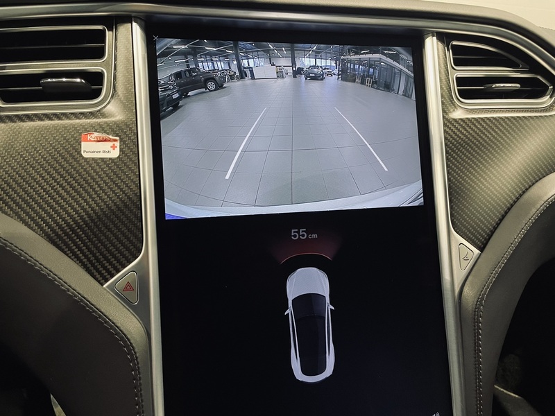Tesla Model S vaihtoauto