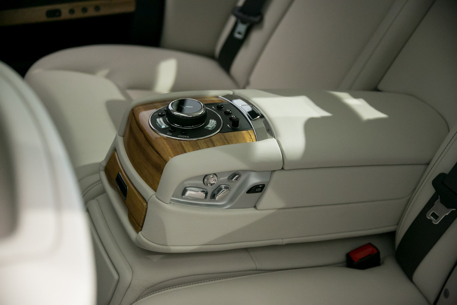 Rolls-Royce Ghost vaihtoauto