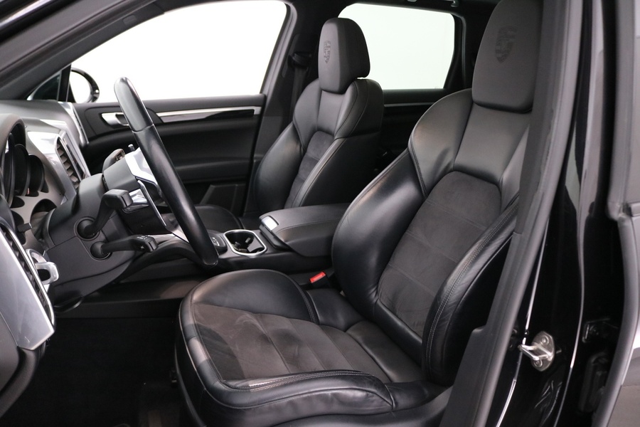 Porsche Cayenne vaihtoauto