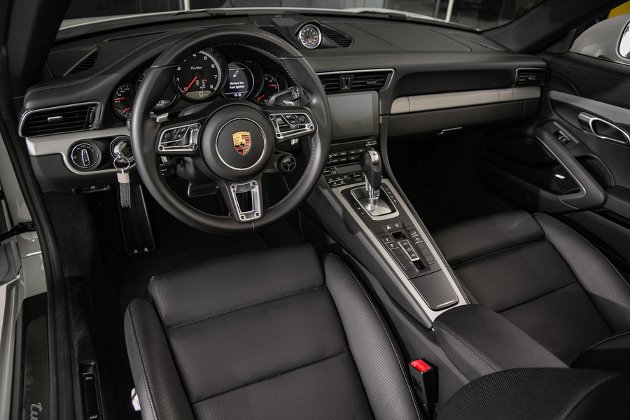 Porsche 911 vaihtoauto