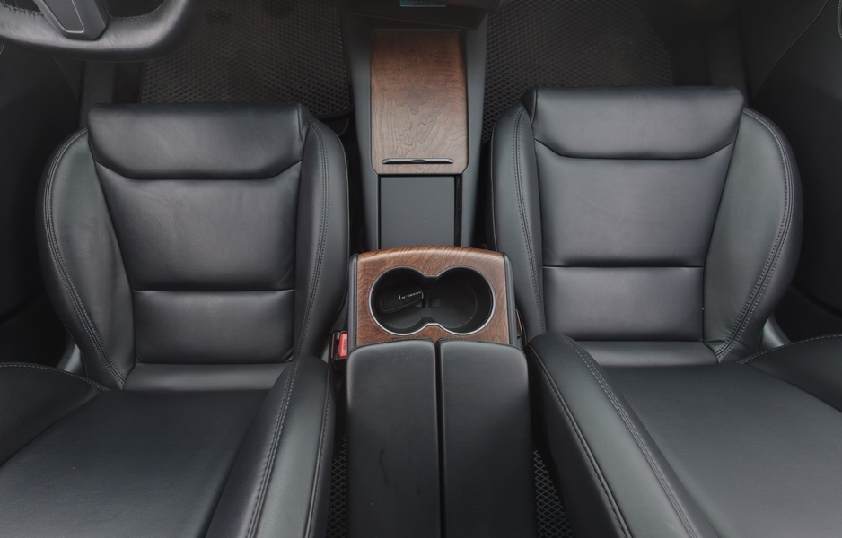 Tesla Model S vaihtoauto