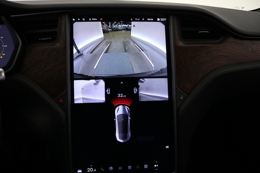 Tesla Model S vaihtoauto