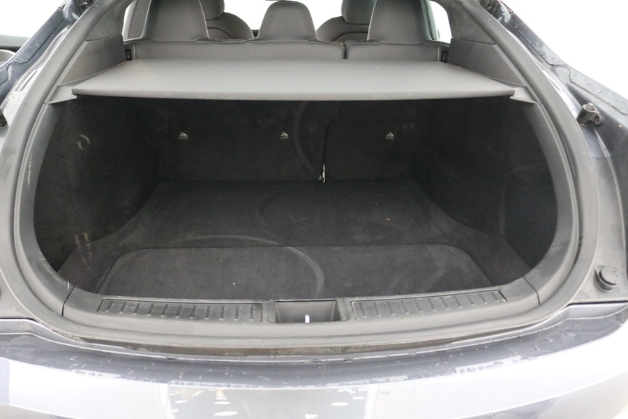 Tesla Model S vaihtoauto