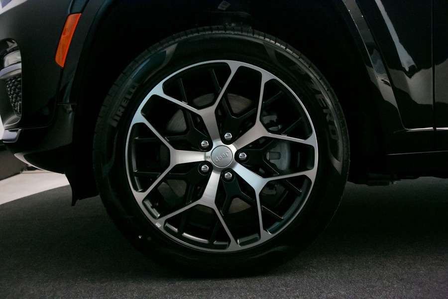 Jeep Grand Cherokee vaihtoauto