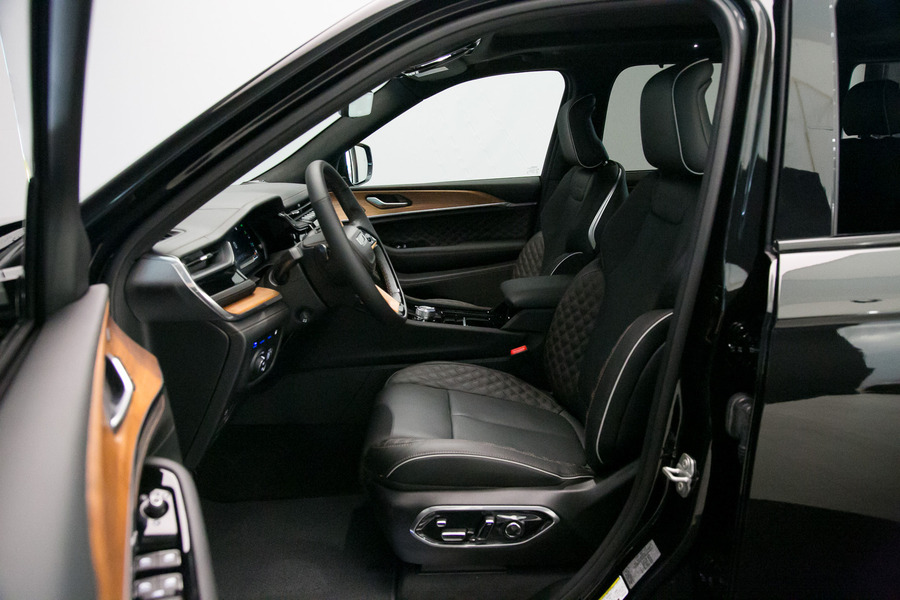 Jeep Grand Cherokee vaihtoauto