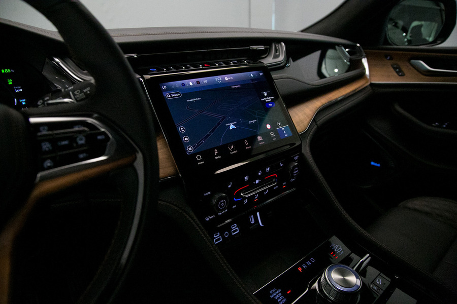 Jeep Grand Cherokee vaihtoauto