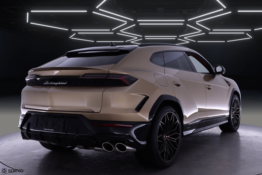 Lamborghini Urus vaihtoauto