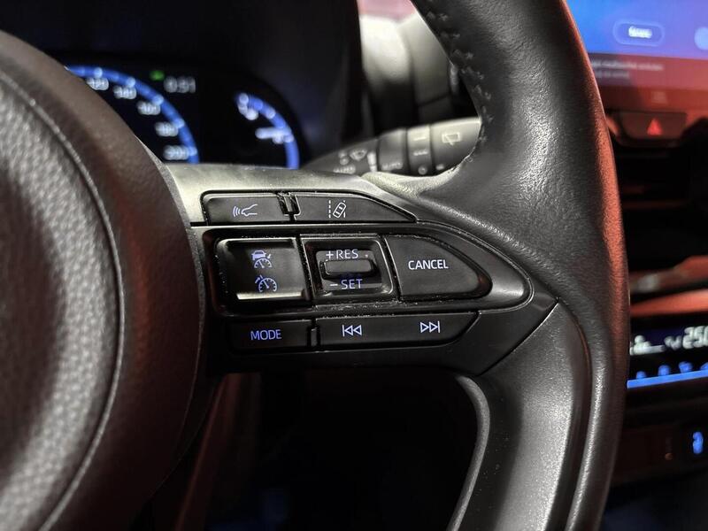 Toyota Yaris Cross vaihtoauto