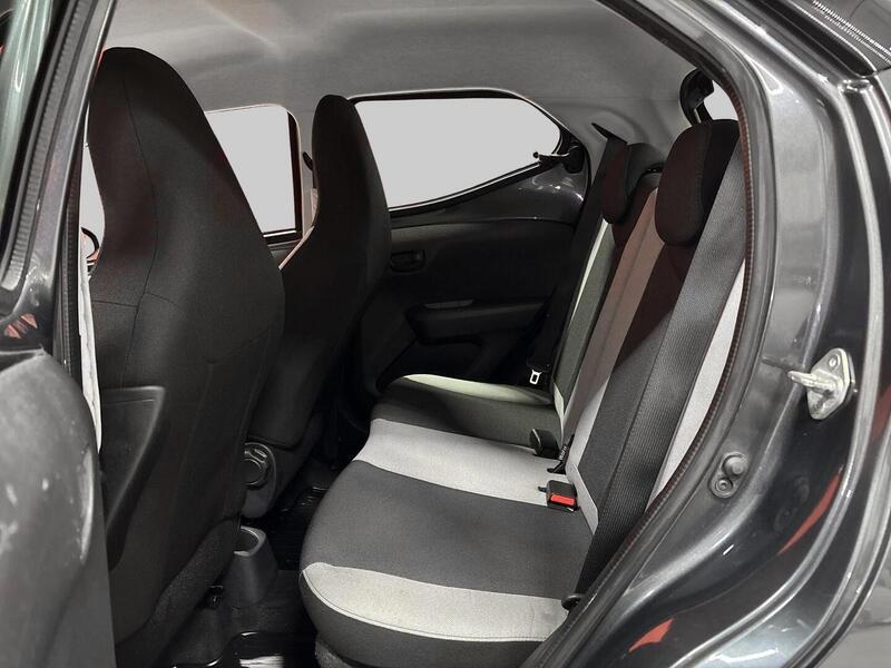 Toyota AYGO vaihtoauto