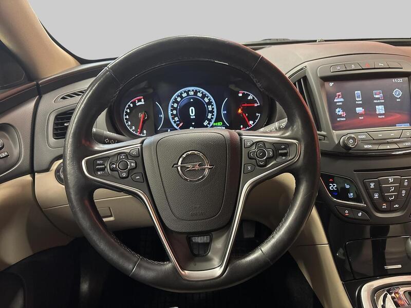 Opel Insignia vaihtoauto