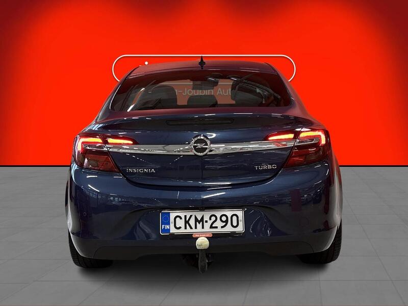 Opel Insignia vaihtoauto