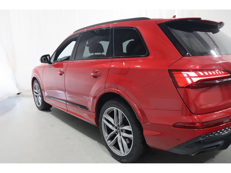 Audi Q7 vaihtoauto
