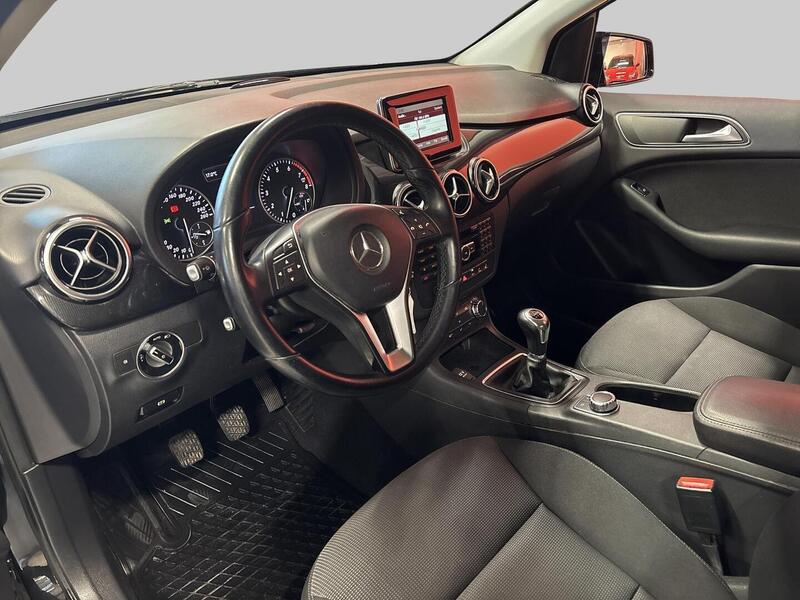 Mercedes-Benz B vaihtoauto