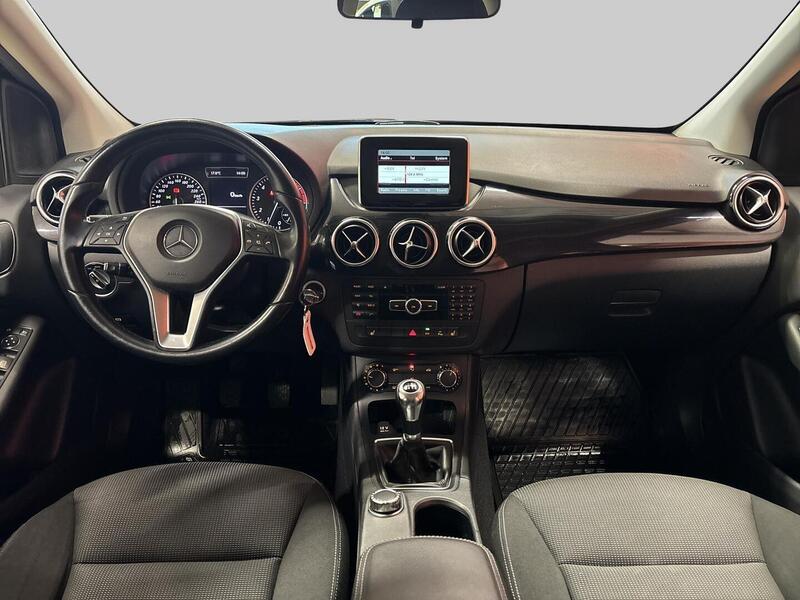 Mercedes-Benz B vaihtoauto