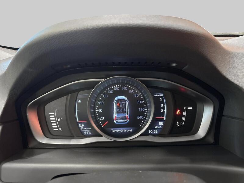 Volvo V70 vaihtoauto