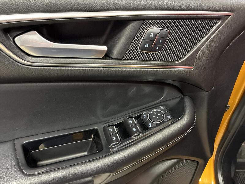 Ford Edge vaihtoauto