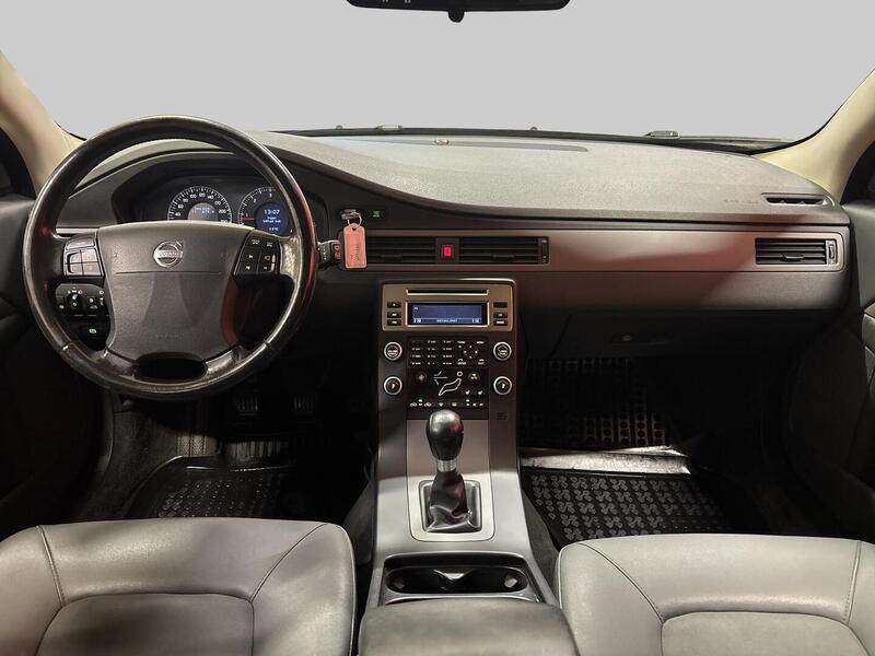 Volvo V70 vaihtoauto