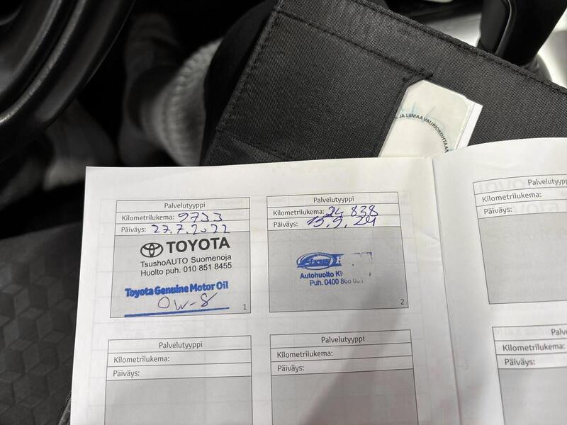 Toyota Yaris vaihtoauto