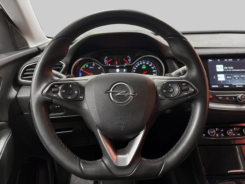 Opel Grandland X vaihtoauto