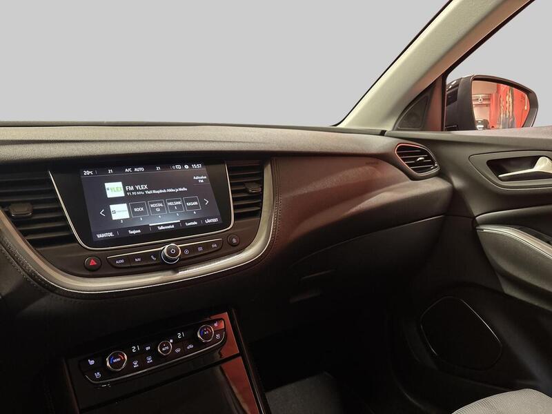 Opel Grandland X vaihtoauto