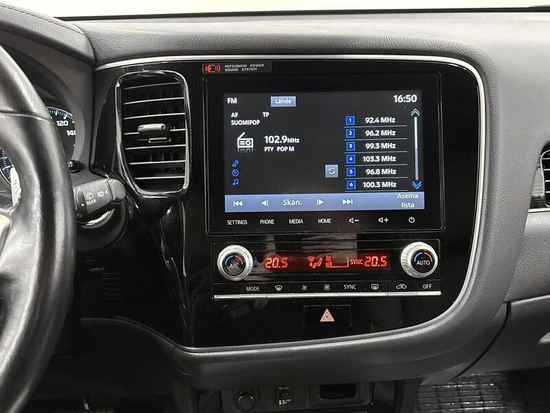 Mitsubishi Outlander PHEV vaihtoauto