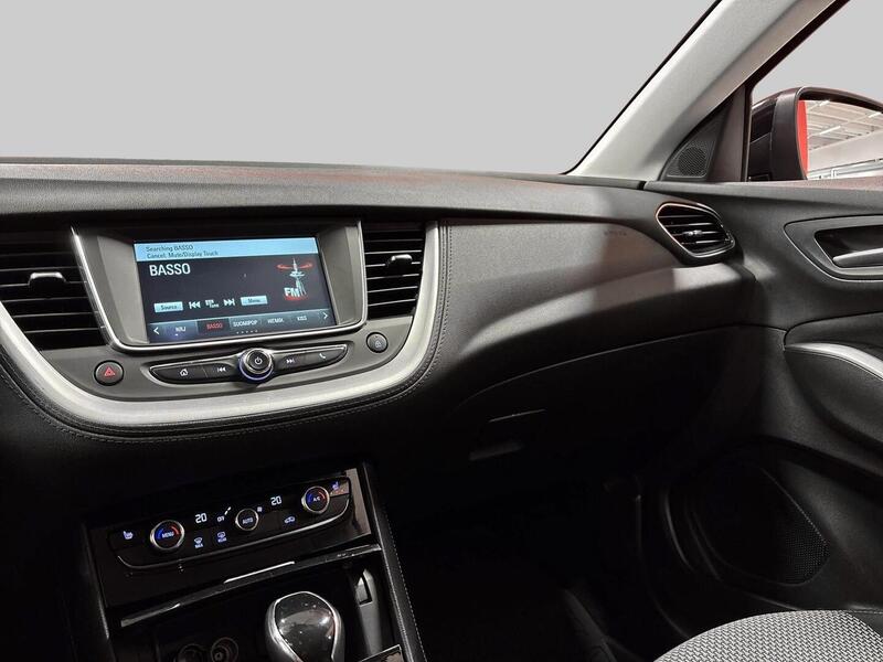 Opel Grandland X vaihtoauto