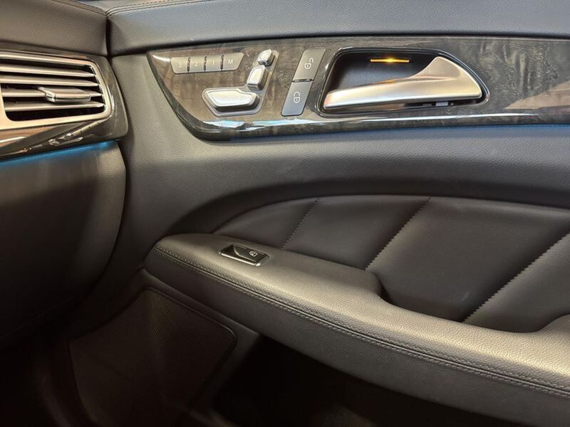 Mercedes-Benz CLS vaihtoauto