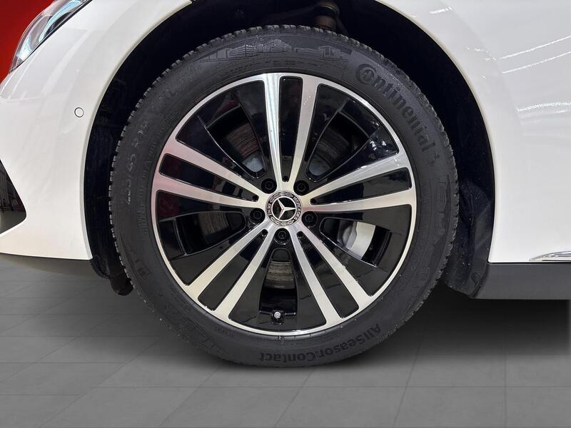 Mercedes-Benz EQE vaihtoauto