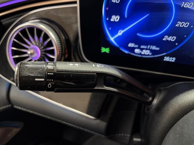 Mercedes-Benz EQE vaihtoauto