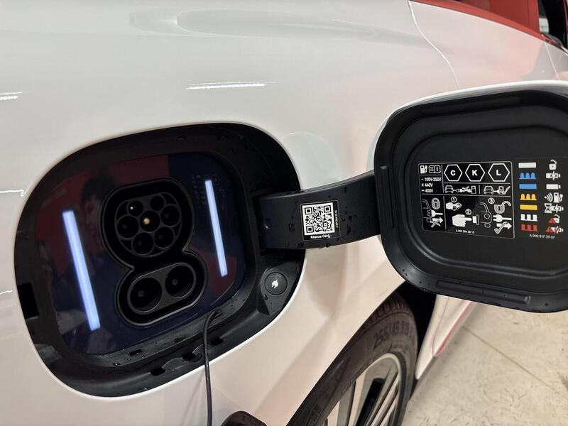 Mercedes-Benz EQE vaihtoauto