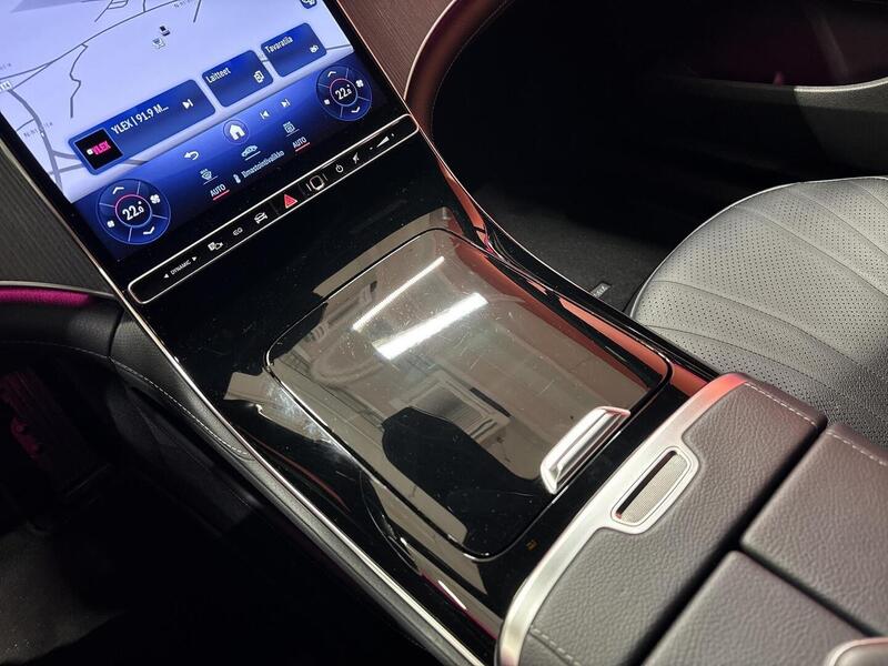 Mercedes-Benz EQE vaihtoauto