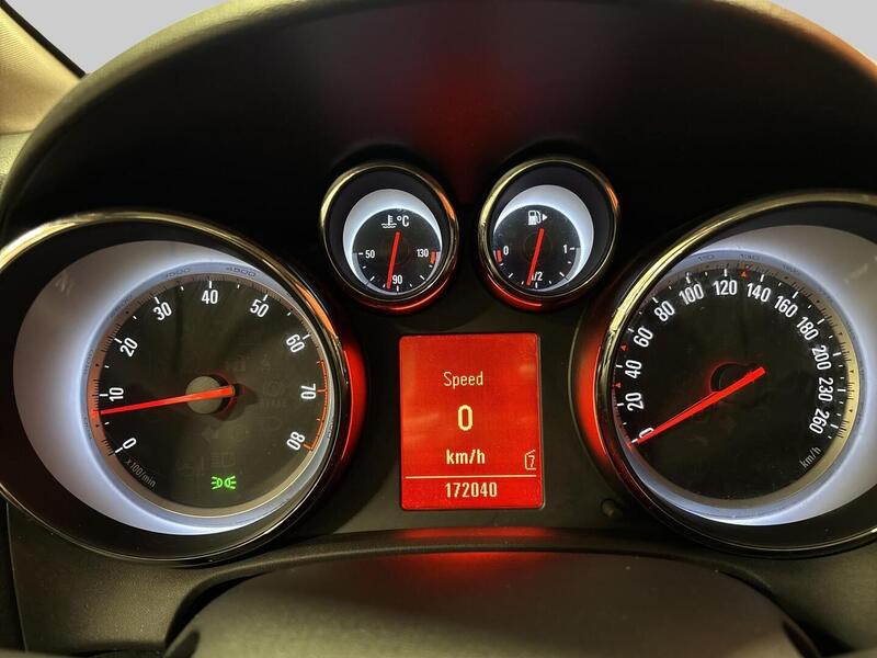 Opel Astra vaihtoauto