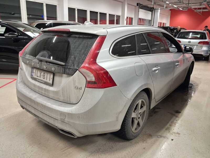 Volvo V60 vaihtoauto