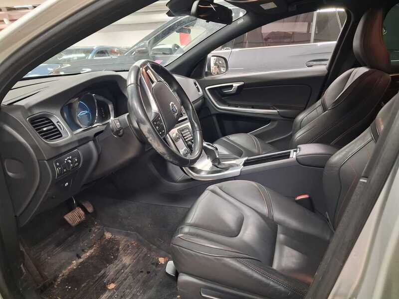 Volvo V60 vaihtoauto