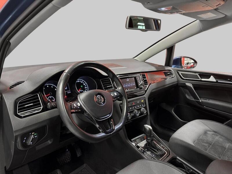 Volkswagen Golf Sportsvan vaihtoauto