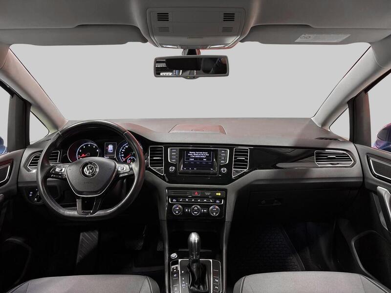 Volkswagen Golf Sportsvan vaihtoauto