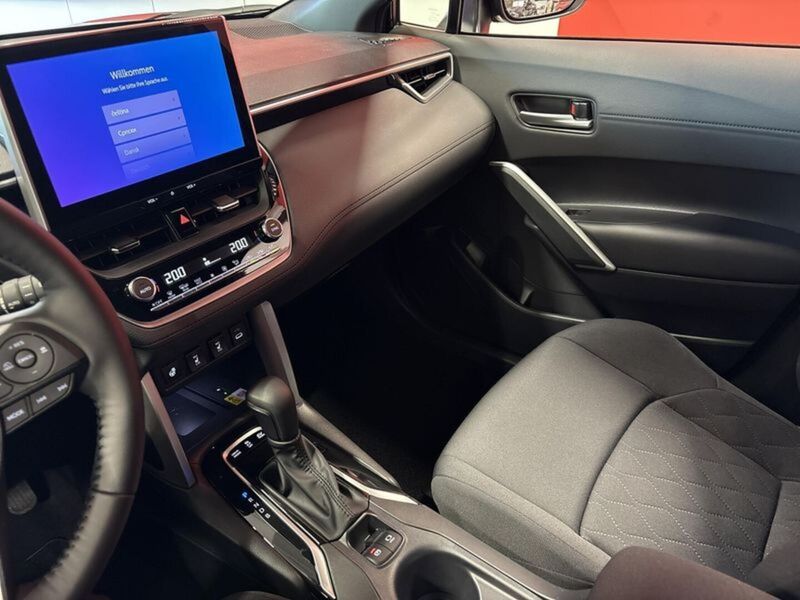 Toyota Corolla Cross vaihtoauto