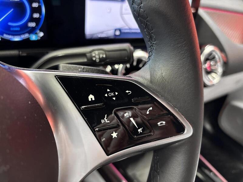 Mercedes-Benz EQA vaihtoauto