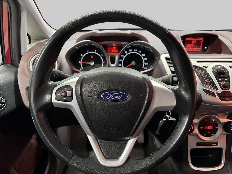 Ford Fiesta vaihtoauto