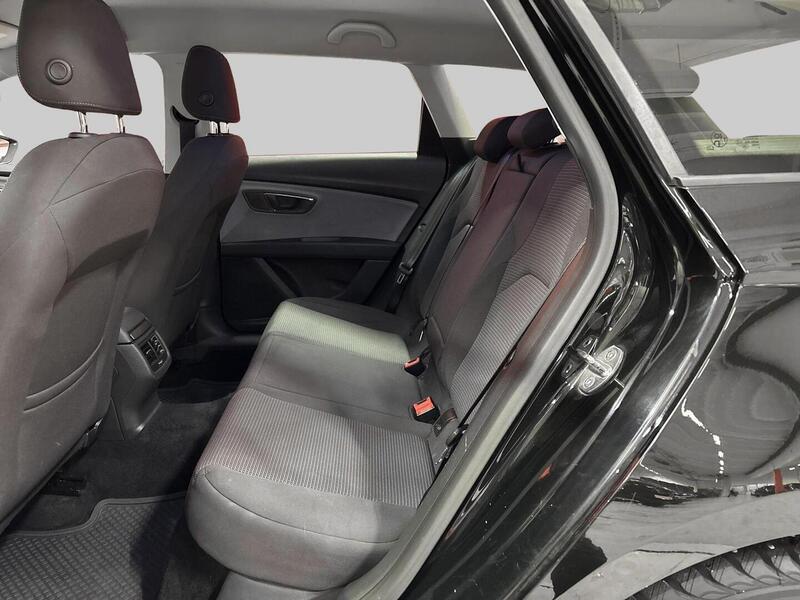 SEAT Leon ST vaihtoauto