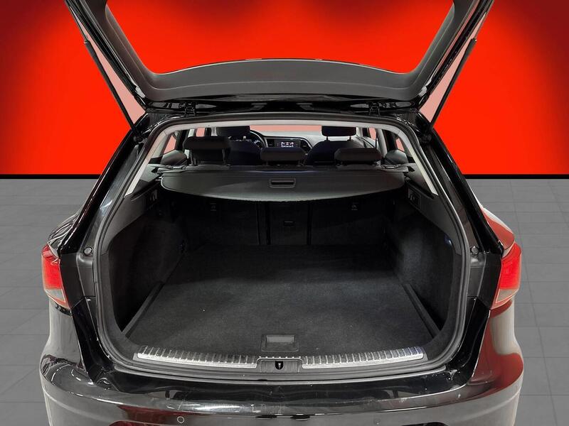 SEAT Leon ST vaihtoauto