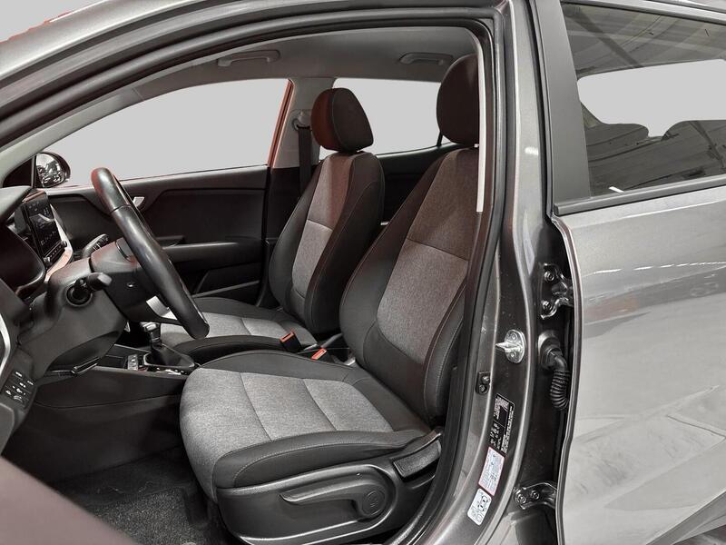 Kia Stonic vaihtoauto