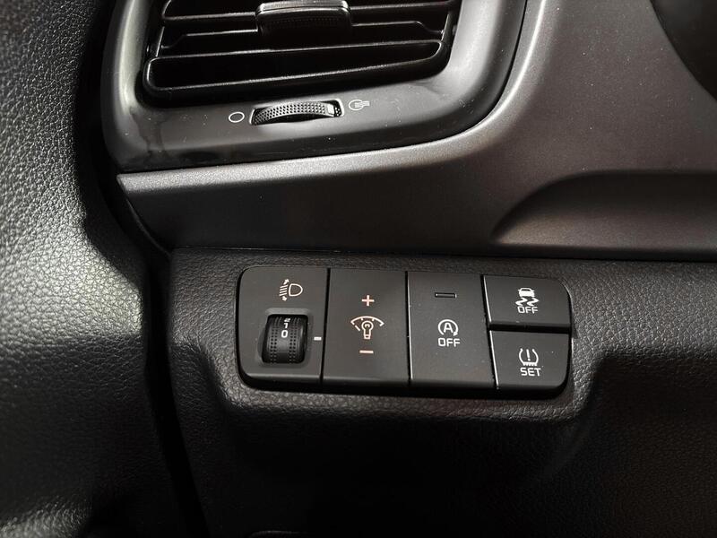 Kia Stonic vaihtoauto