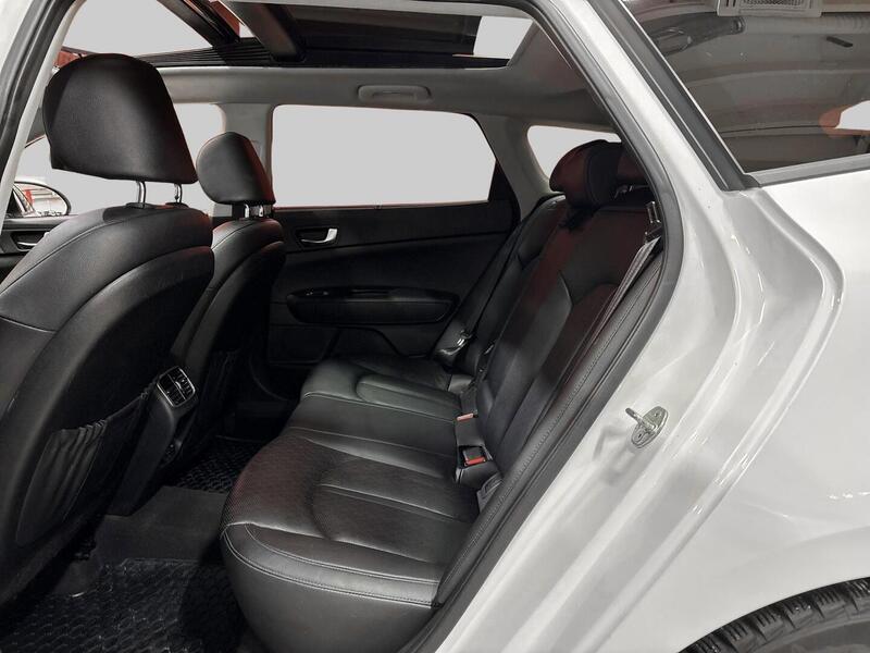 Kia Optima vaihtoauto