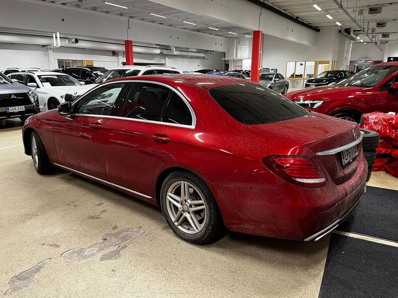 Mercedes-Benz E vaihtoauto