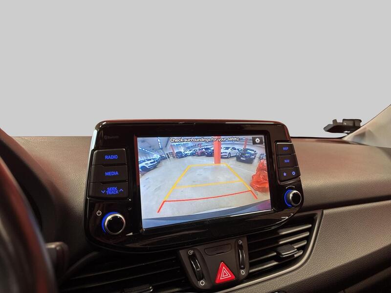 Hyundai i30 5d vaihtoauto