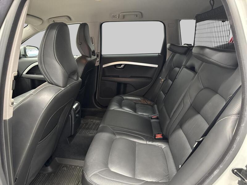 Volvo V70 vaihtoauto