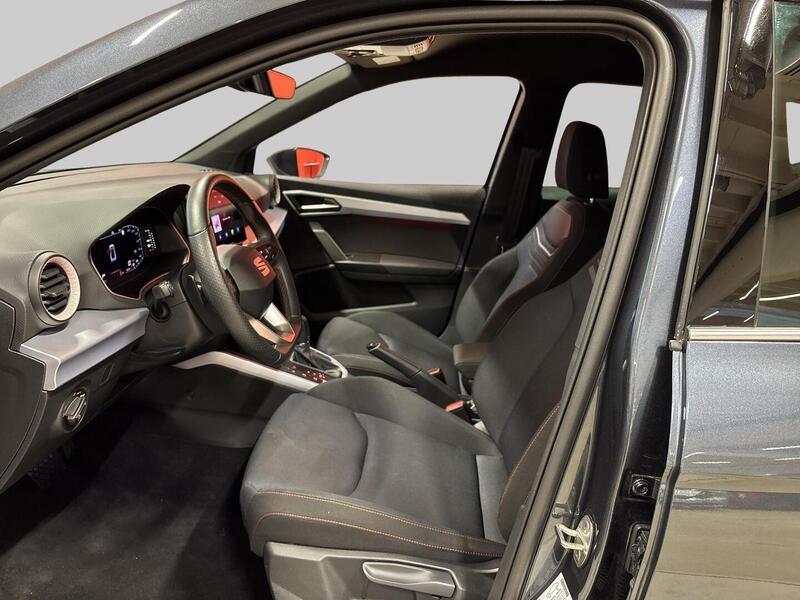 SEAT Arona vaihtoauto